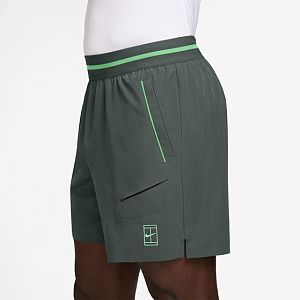 Nike Dri Fit advantage 6in short